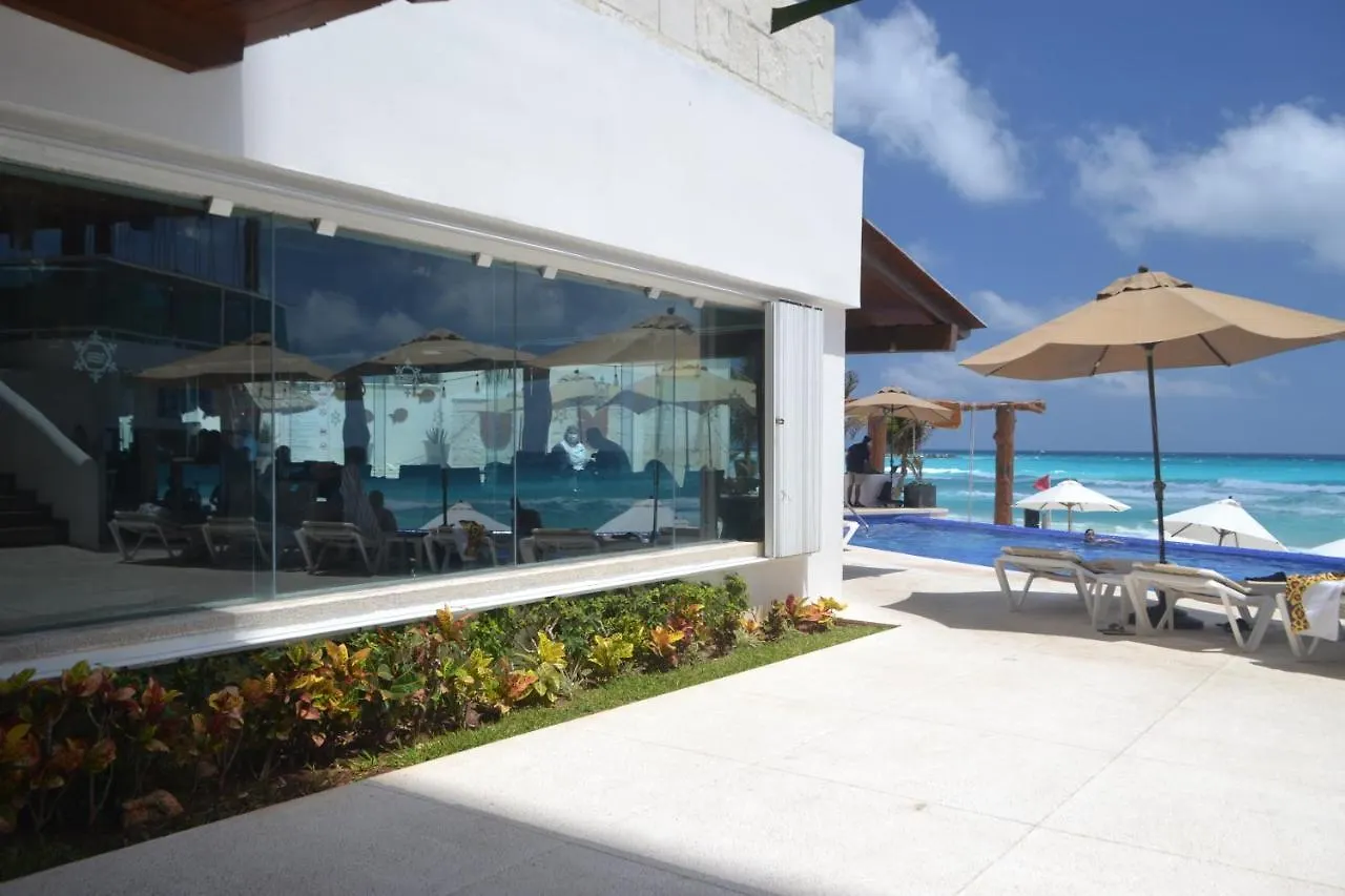 Ocean View Condo Cancún