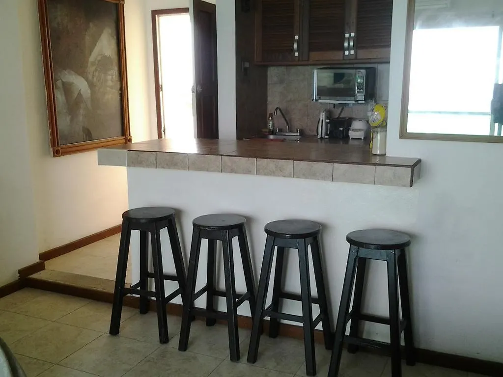 Ocean View Condo Cancún 0*,